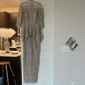 Elegant Lace  Dress - Gray